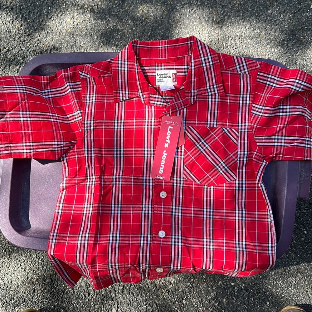 Levi’s Boys Button up shirt